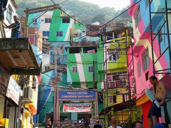 Favela painting 3