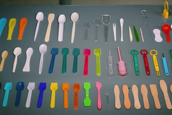 plastic gelato spoons