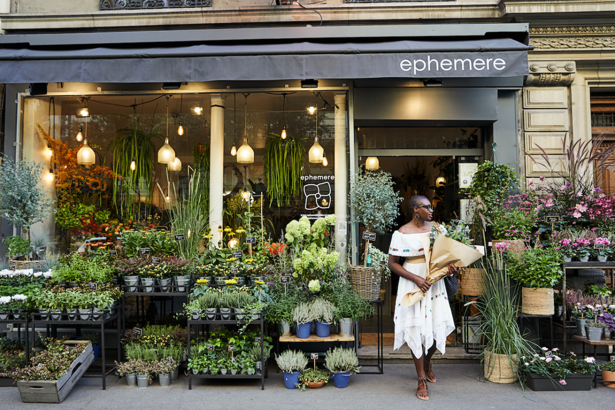Q&A with Ajiri Aki | flower market in Paris
